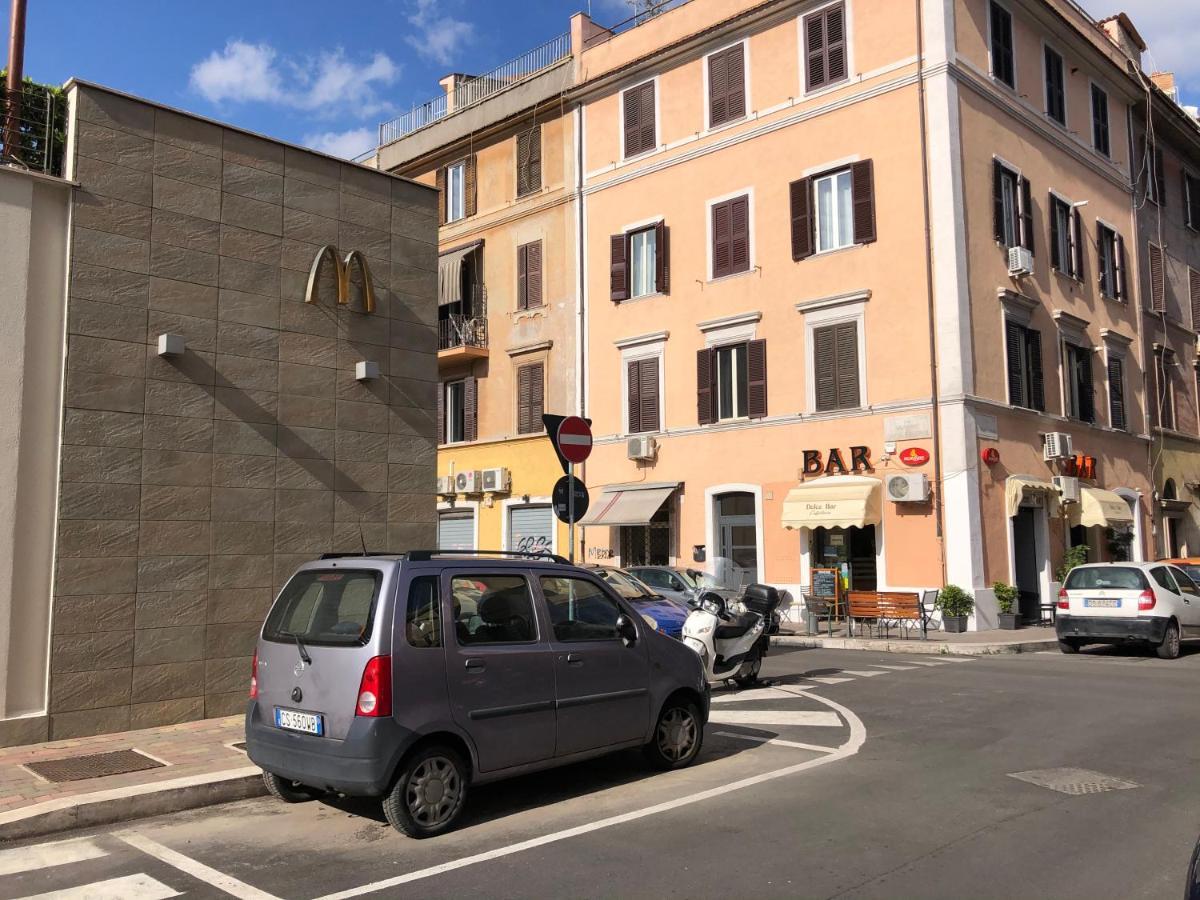 In Rome In Love In Bike Exteriör bild